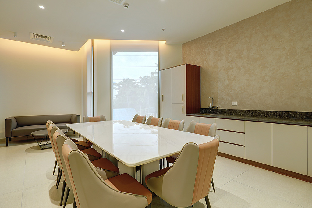  Conference Rooms 